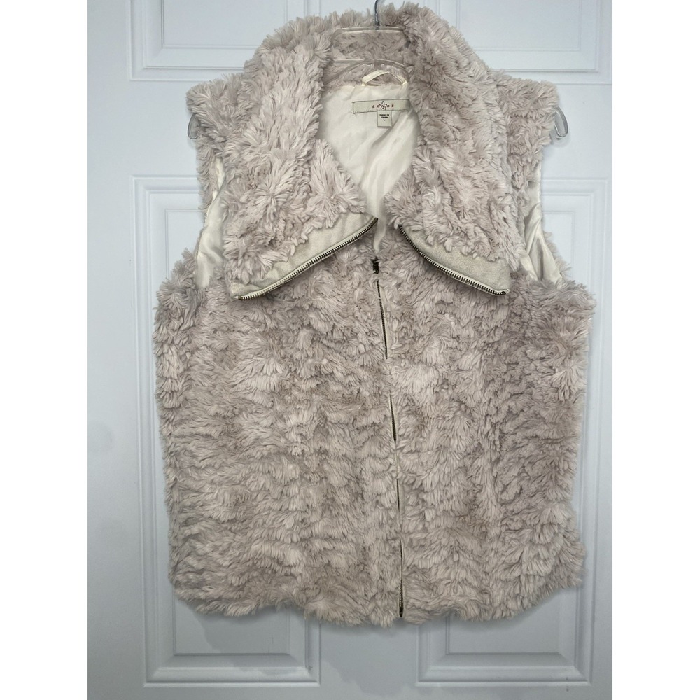 Fever Size Large Ivory Soft Faux Fur Zip Front Cowl Neck Vest